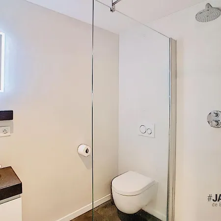 Prachtig Luxe & Ruim Met Zeezicht *